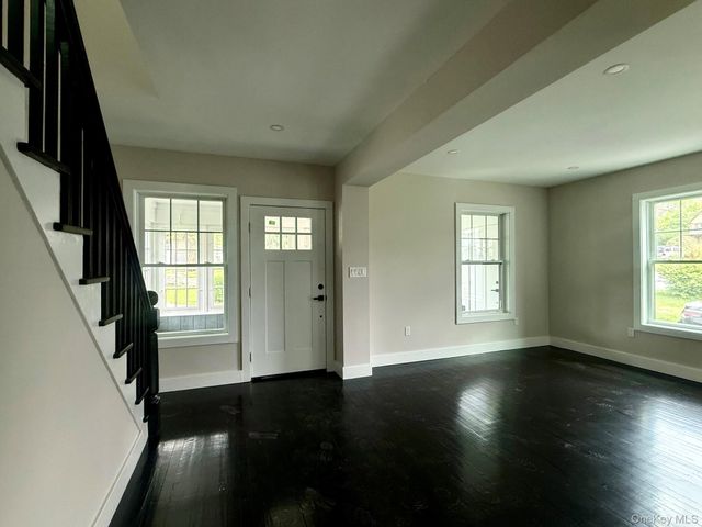 7 Frost Lane, Cornwall, NY 12518