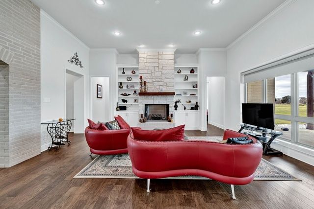 580 County Road 3422, Wills Point, TX 75169