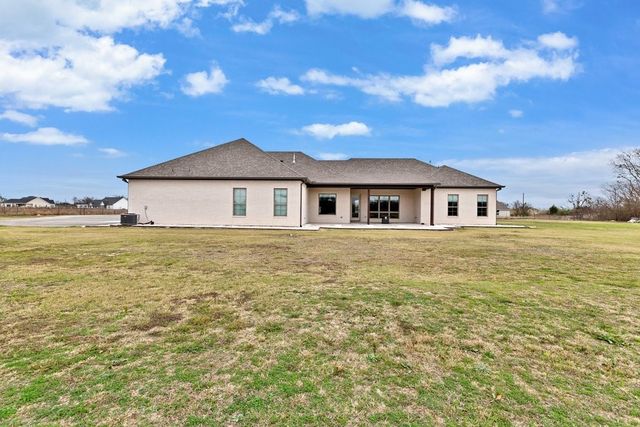 580 County Road 3422, Wills Point, TX 75169