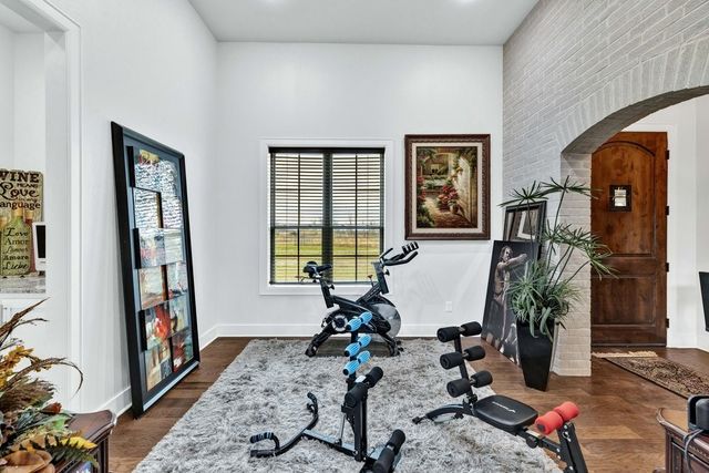 580 County Road 3422, Wills Point, TX 75169