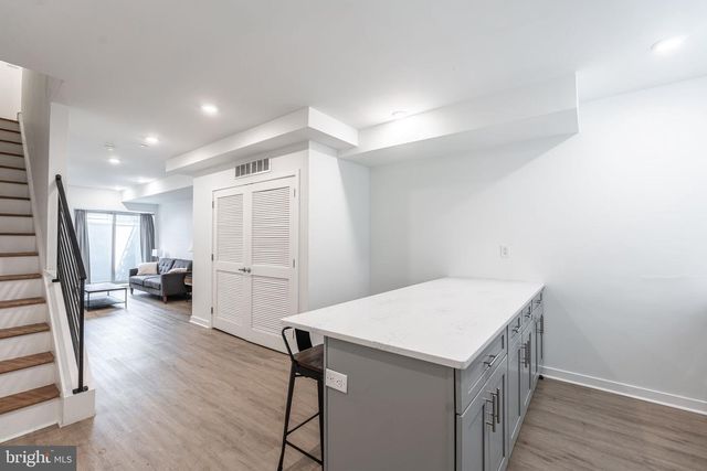 1107 S 27TH ST, Philadelphia, PA 19146