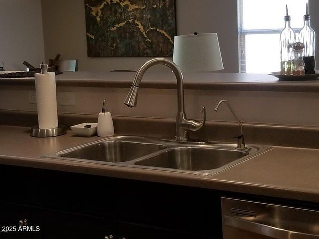 40250 W GREEN Court, Maricopa, AZ 85138