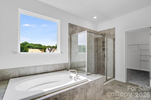 18230 Torchbearer Lane, Charlotte, NC 28278