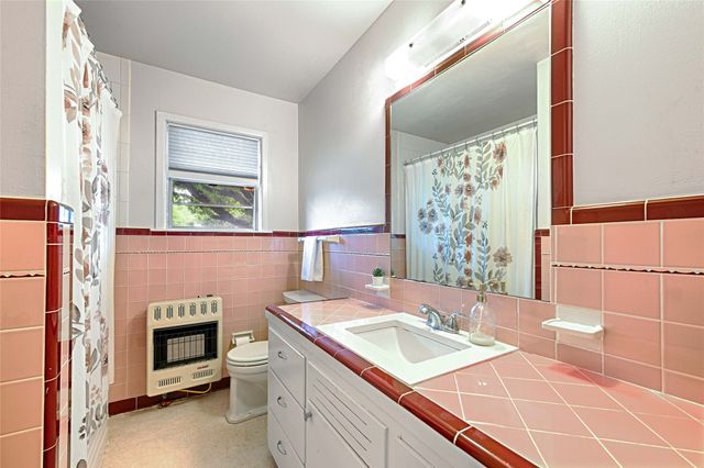 2303 Panhandle Street, Denton, TX 76201