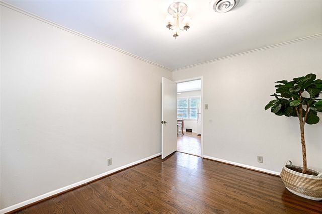 2303 Panhandle Street, Denton, TX 76201