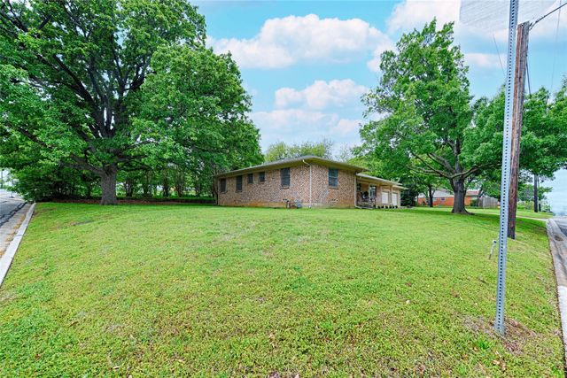 2303 Panhandle Street, Denton, TX 76201