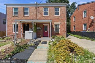 4802 B ST SE, Washington, DC 20019