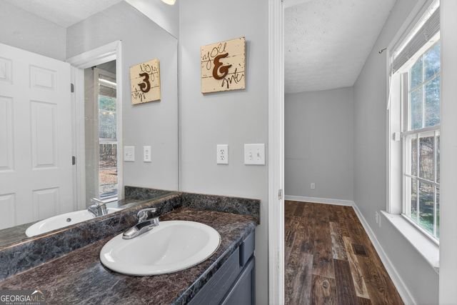 180 Anchor Point Drive, Eatonton, GA 31024