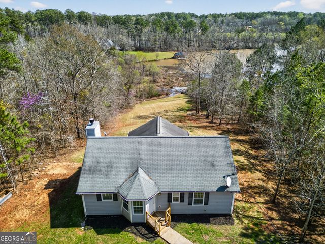180 Anchor Point Drive, Eatonton, GA 31024