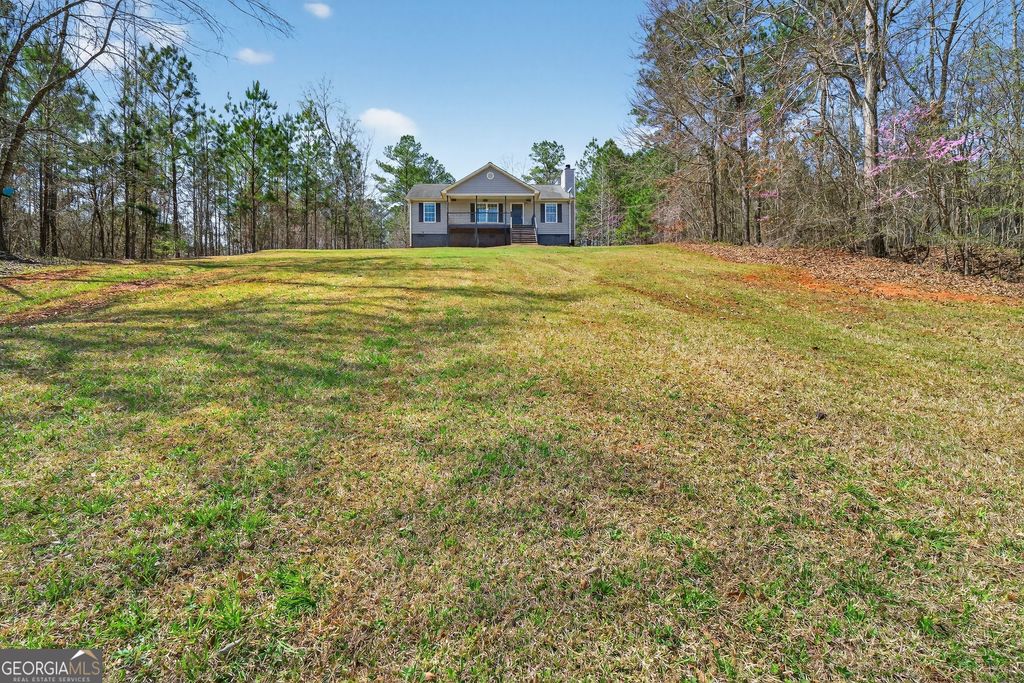 180 Anchor Point Drive, Eatonton, GA 31024
