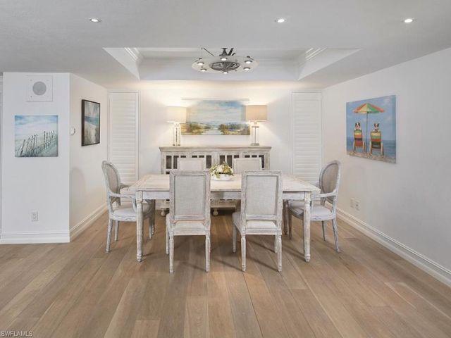 4551 Gulf Shore BLVD N 204, Naples, FL 34103