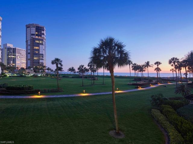 4551 Gulf Shore BLVD N 204, Naples, FL 34103