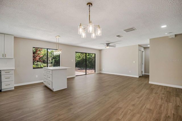 8201 FRAIM COURT, Orlando, FL 32825