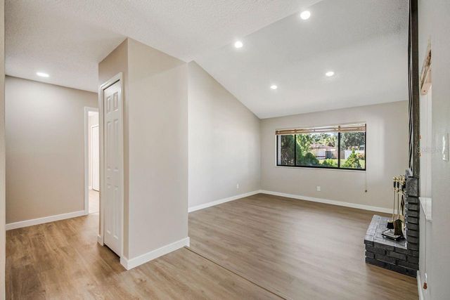 8201 FRAIM COURT, Orlando, FL 32825