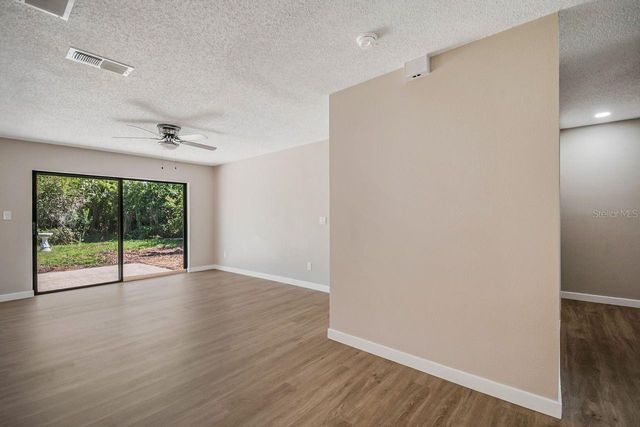 8201 FRAIM COURT, Orlando, FL 32825