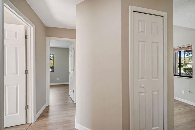 8201 FRAIM COURT, Orlando, FL 32825