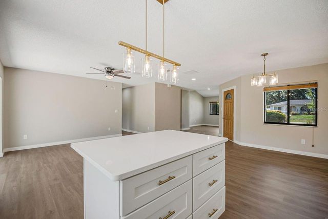8201 FRAIM COURT, Orlando, FL 32825