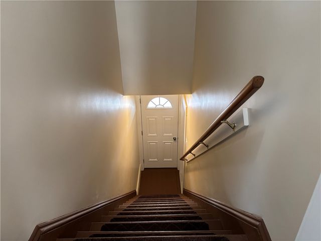 13 Ethel Street, Blackstone, MA 01504