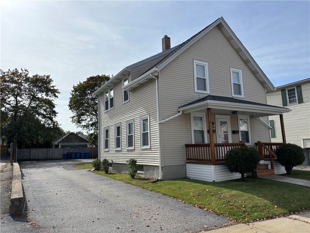13 Ethel Street, Blackstone, MA 01504