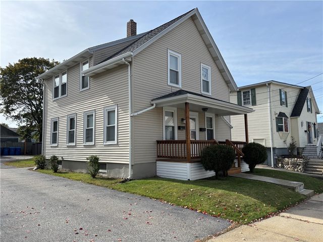 13 Ethel Street, Blackstone, MA 01504