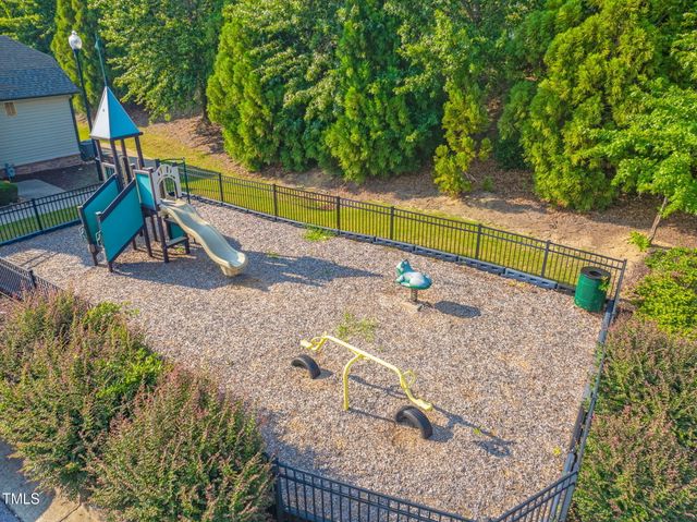 7817 Elmshire Way, Raleigh, NC 27616
