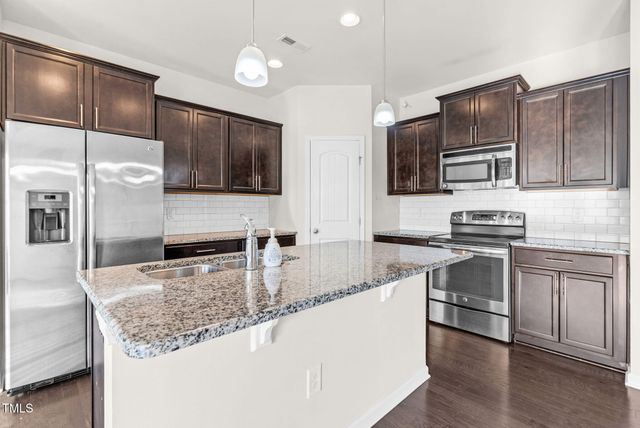 7817 Elmshire Way, Raleigh, NC 27616