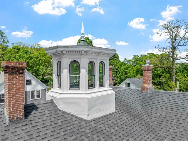 11 & 12 Highland Street, Meredith, NH 03253
