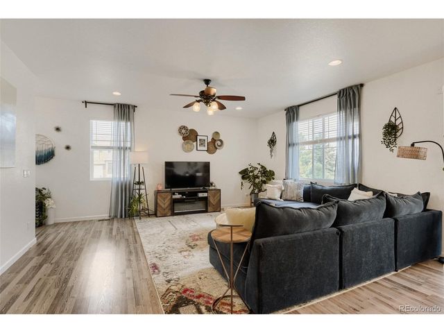 455 Whisper Wind Ln, Castle Rock, CO 80104