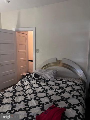 2744 N TAYLOR ST, Philadelphia, PA 19132