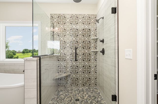 8012 Traditions Ln, Columbia, TN 38401