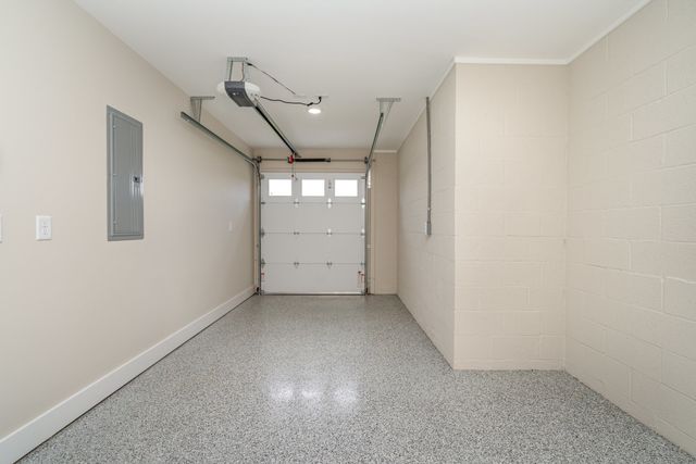 8012 Traditions Ln, Columbia, TN 38401