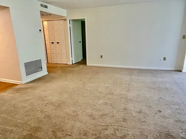 404 Paradise Road PhJ, Swampscott, MA 01907