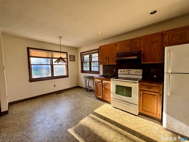11 Hale Street, Westport, CT 06880