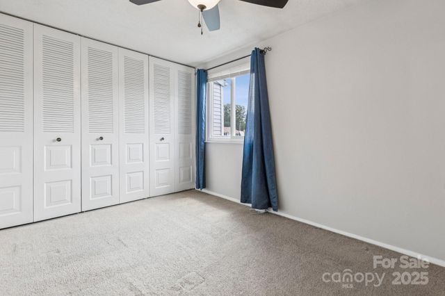9445 Lexington Circle C, Charlotte, NC 28213