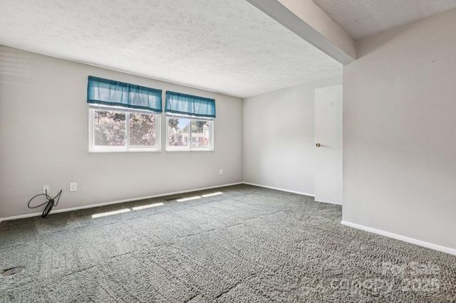 9445 Lexington Circle C, Charlotte, NC 28213