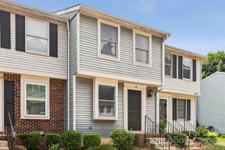 9445 Lexington Circle C, Charlotte, NC 28213