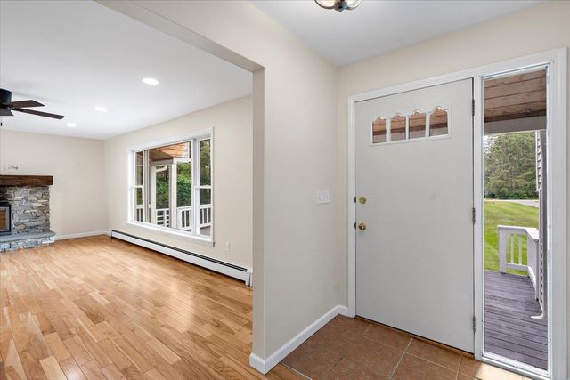 80 Brigham Hill Road, Essex, VT 05452