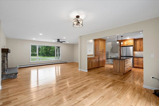 80 Brigham Hill Road, Essex, VT 05452