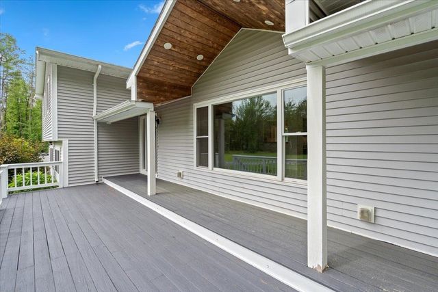 80 Brigham Hill Road, Essex, VT 05452