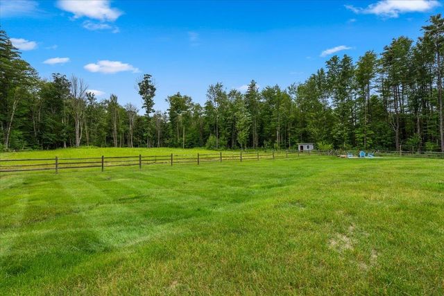 80 Brigham Hill Road, Essex, VT 05452
