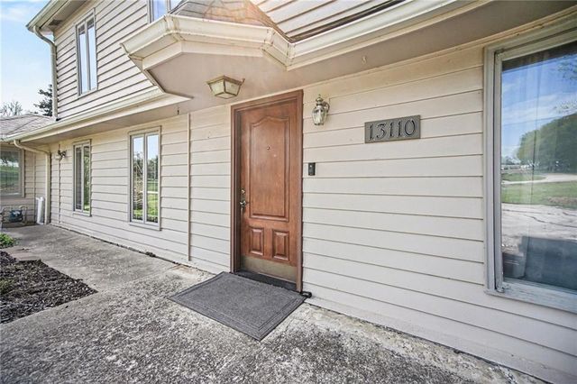 13110 S Lakeshore Drive, Olathe, KS 66061