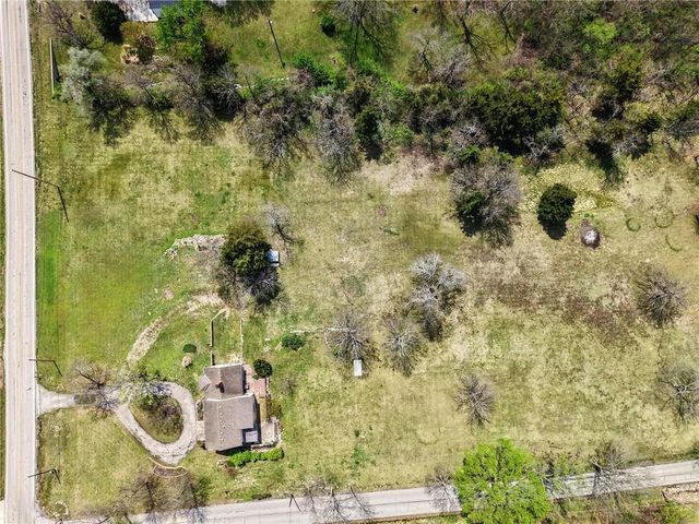 13110 S Lakeshore Drive, Olathe, KS 66061