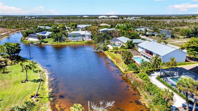 713 Durion CT, Sanibel, FL 33957