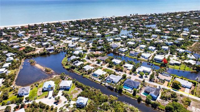 713 Durion CT, Sanibel, FL 33957