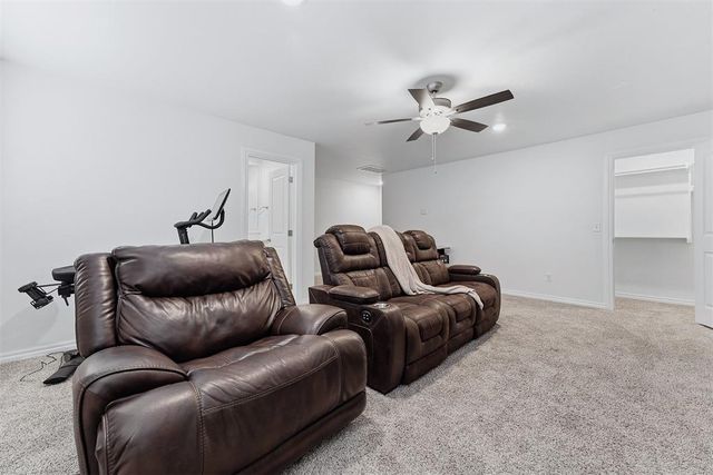 9312 NW 118th Street, Yukon, OK 73099