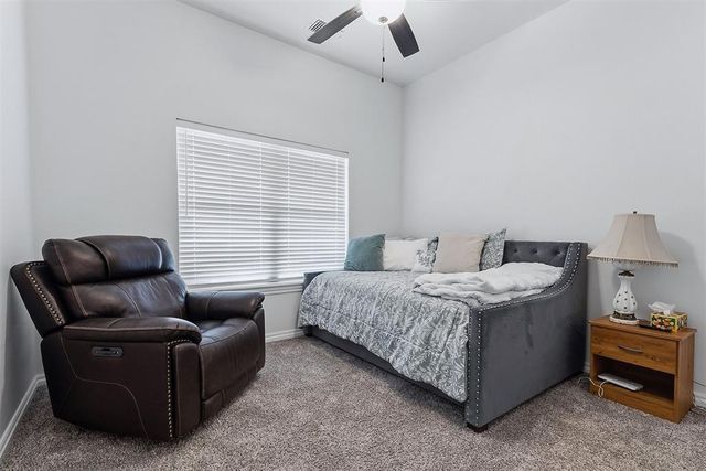 9312 NW 118th Street, Yukon, OK 73099