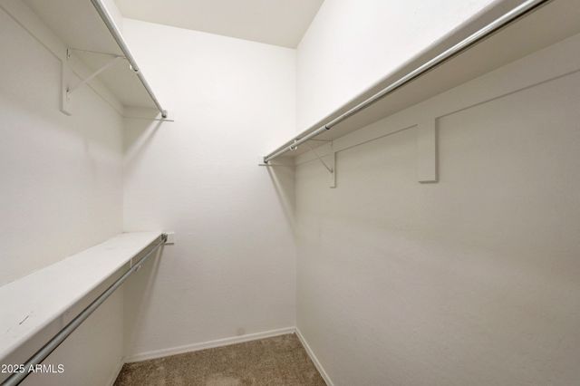 2950 W LOUISE Drive 206, Phoenix, AZ 85027