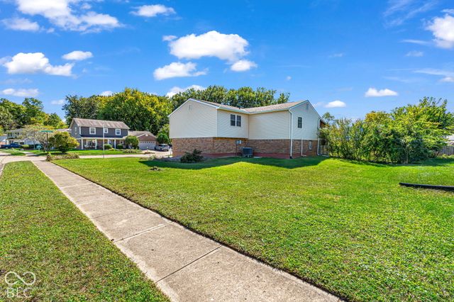 5108 Honey Manor Court, Indianapolis, IN 46221