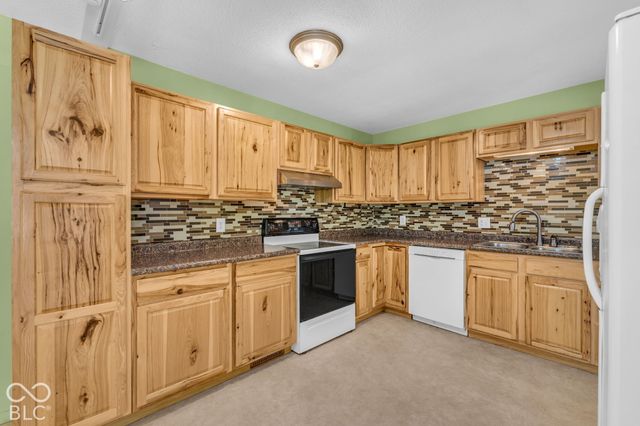 5108 Honey Manor Court, Indianapolis, IN 46221