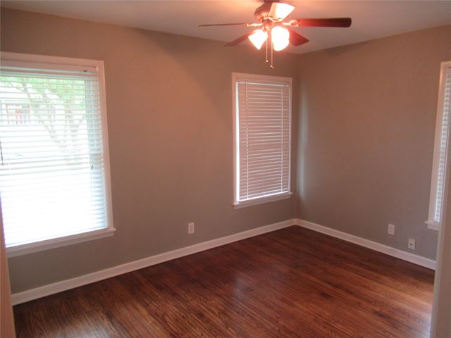 106 S Clark Street, Rockwall, TX 75087
